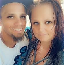 Amber Macomber's Instagram, Twitter & Facebook