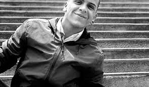 Él sí es un verdadero héroe, nuestros antepasados indígenas se los agradecen, en tu honor hermano, gracias, jóvenes por nuestros hijos y los verdaderos héroes y mártires de este. Dilan Cruz Murio El Joven Herido Por Agente Del Esmad La Fm