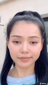 Bella poarch is breakout celebrity who is making millions of million followers on tiktok. Bella Poarch Original Audio
