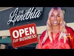 Why did nene leakes not return to rhoa? Nene Leakes Gifts Restaurant To Son Brentt The Linne