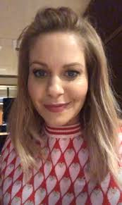 It's A Wonderful LifeStyle: Candace Cameron Bure's Stylish Fashion... from  Her Movies, DaySpring Line, Book Tour & More!