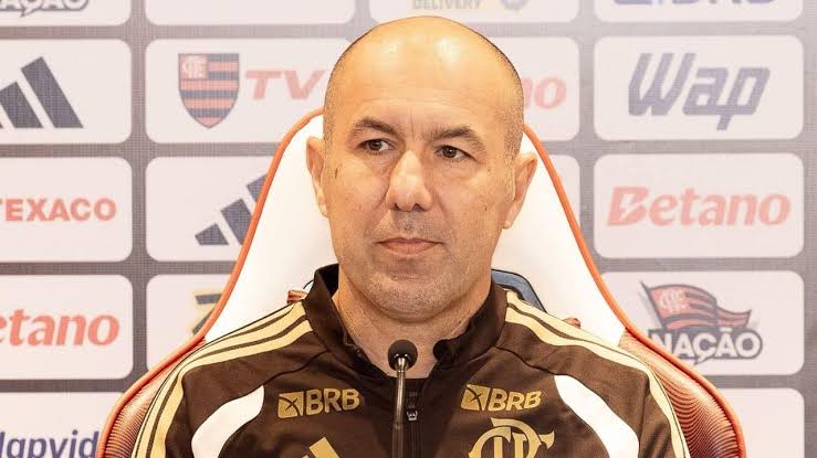 Sem contratados! Flamengo mexe na lista da Libertadores e aposta em retorno de Lorran