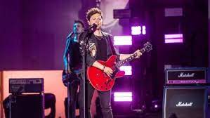 Kelly was born in dublin. Deutscher Radiopreis 2020 Michael Patrick Kelly Im Portrat Deutscher Radiopreis Verleihung 2020 Kunstler
