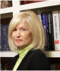 Evidence Explained: Citing History Sources from Artifacts to Cyberspace:  Mills, Elizabeth Shown: 9780806317816: Amazon.com: Books