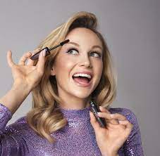 Born 12 may 1983) is a polish actress and singer, who has appeared in films including trade, ondine and pan tadeusz. Alicja Bachleda Curus Aleksandra Adamska I Daria Widawska W Kampanii Avon Wirtualne Kosmetyki