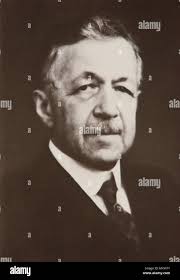 1858 1947 hi-res stock photography and images