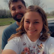 Hey, wanted to see if anyone knew anyone or any dealerships that got cars  for $10,000 and under and also 150,000 miles or less? Looking for a first  car. ￼