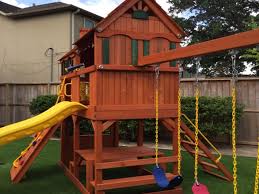 If so, you may have noticed that some of the earth's desert animals have special adaptations to survive the heat of the desert, long periods without water, heavy winds, blowing sand, and more. Home Treefrogs Swingsets