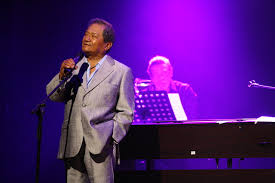 El productor y arreglista tijuanense kiko cibrian habla sobre como se unió a las filas del cantante mexicano luis miguel y ser su. Segundo Romance Wikiwand