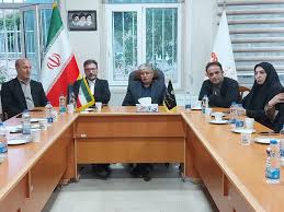 نماینده مجلس: مجلس بر افزایش سقف کالا برگ اصرار دارد