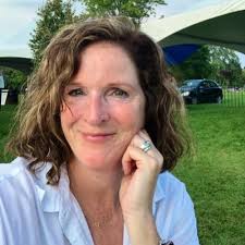 Lori Simpson (@frostylls)