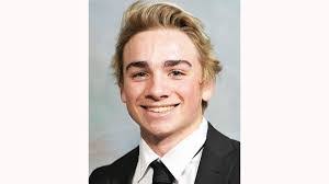 Aaron Tuttle's Instagram, Twitter & Facebook