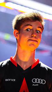 Biggest cs:go giveaway, get your knife for free! This Photoshop Of Dev1ce Games Globaloffensive Csgo Counterstrike Hltv Cs Steam Valve Djswat Cs16 Photoshop Best Games Steam Valve