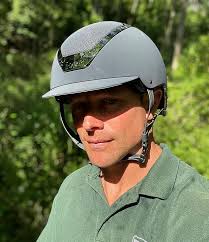 Horse trainer is cleared of punching his partner in the face as they split  up