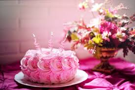 Trovare una buona immagine di buon compleanno con dei fiori può aiutare a rendere ancora più speciale la giornata queste erano le migliori immagini di buon compleanno con fiori trovate sul web! Un Bouquet Di Fiori Il Regalo Ideale Per Un Compleanno Glam Style