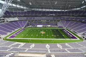 Pin By Francisco Jarero Pena On Nfl Palaces Minnesota Vikings Football Stadium Stadium Architecture