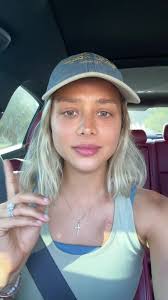 Was Bailey Hutchins Vaccinated