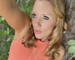 Heather Whitlow's Instagram, Twitter & Facebook