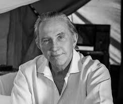 Geoffrey Kent — Meet The Leader