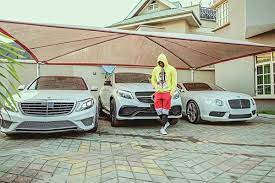 He went by the stage name kiss daniel prior to changing it in may 2018. 3 Amazing Luxury Cars Owned By Kizz Daniel Photo Autojosh