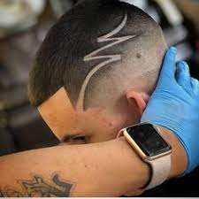 43 Ideias De Risco No Cabelo Em 2021 Risco No Cabelo Cabelo Cabelo Masculino Cortes de cabelo masculino ondulado ou cacheado para 2018. 43 ideias de risco no cabelo em 2021