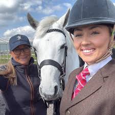 We started off in sunshine & ended up soaked through!!!! ☔️🌧️🌦️ Tubby was  an absolute superstar and really stepped up his gears today after our two  lessons with Aimee! 1st NPS Intermediate/Open