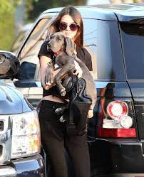 A special treat from me to you! Kendall Jenner S New Dog Photos Popsugar Celebrity