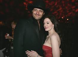 Rose mcgowan spoke at the opening session of the women's convention in detroit on friday.credit.erin kirkland for the new york times. Grindhouse Co Director Robert Rodriguez Claims He Cast Rose Mcgowan To Spite Harvey Weinstein New York Daily News