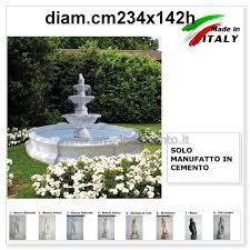 Lavandino per esterni, in cemento artistico decorato ad effetto pietra anticata, da usare come come lavabo da appoggio e come acquaio, è ideale come elemento decorativo per arredo esterni. Fontana Da Giardino Bordighera Cm234x234x142h Arredo Giardino