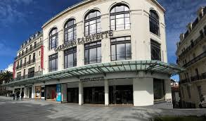Galeries Lafayette Biarritz Galeries Lafayette Biarritz Galerie Galeries Lafayette