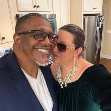 Where is there a notary in Eufaula.