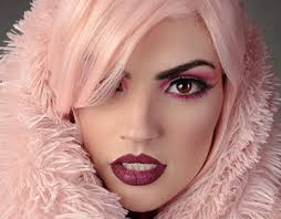 Beatriz Vaz Projects :: Photos, videos, logos, illustrations and branding  :: Behance