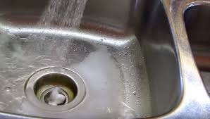Comment Nettoyer Un Drain Et Lutter Contre Les Odeurs Desagreables Nettoyant Comment Nettoyer Nettoyer Canalisation