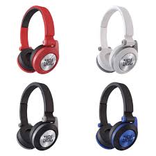 Wireless headphones allow you freedom of movement with increasingly excellent sound quality. Biareview Com 6 Best Cheap Bluetooth Headphones