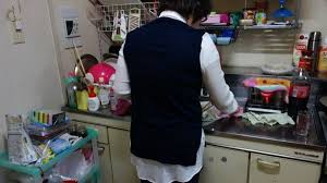 シングル母は｢介護業界｣にズタズタにされた ｢唯一正社員で働ける業界｣のはずが… | 貧困に喘ぐ女性の現実 | 東洋経済オンライン
