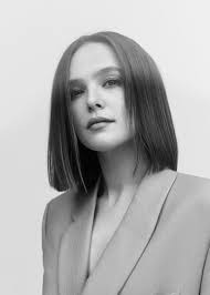 Zoey Deutch Wants to Talk About Fertility