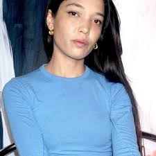 Rosa Duffy's Instagram, Twitter & Facebook