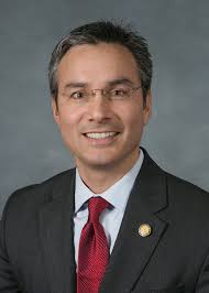 Sen. Lee endorses Grange for NC House