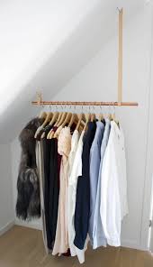 Ankleidezimmer Selber Bauen Bastelideen Anleitung Und Bilder Kleiderschrank Fur Dachschrage Ankleidezimmer Selber Bauen Begehbarer Kleiderschrank Dachschrage