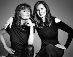 Just going to add geena davis also started the geena davis institute in gender in media. Geena Davis Institute On Twitter I D Still Happily Drive Off A Cliff With You My Darlin Susansarandon Https T Co 41sfzke4yr