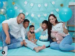 Nora binti mohd danish hanif or better known as nora danish is an actress, model and television host. Sebelum Umur 40 Tahun Teringin Anak Perempuan Pernah Ada Fibroid Nora Danish Tak Takut Nak Hamil Lagi Keluarga