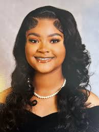 Port Gibson High School graduating senior Kenshariyah Parker