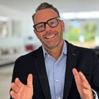 100+ "Budden" profiles