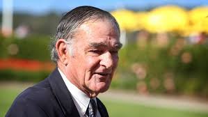 Justin Warwick Materialises With Prism