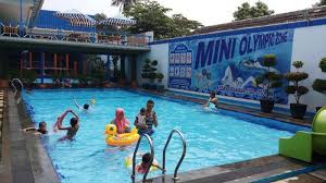 Ricastro Waterzone Wahana Permainan Air Anak Anak Dan Keluarga Hadir Di Kawasan Ciater Serpong Warta Kota