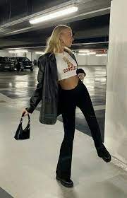 We rely on the help of contributors like you to expand, so every article is appreciated. Another Fashion Blog