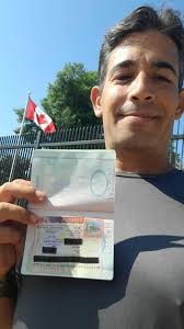 Visa para Hermanos/as Nuestro Cliente feliz de reunirse con su hermano.  Gracias a ustedes por siempre confiar en nuestro trabajo, es un inmenso  placer poder hacer sus sueños realidad 🙏🏻🙌🏻♥️ 🇨🇺 🇨🇦