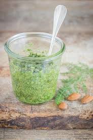 Pesto Di Finocchietto Selvatico Ribes E Cannella Ricetta Pesto Ricette Salse E Sughi