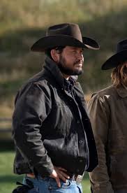 It stars kevin costner as john advertisement: Yellowstone S Cole Hauser Teases Beth And Rip S Relationship Tv Fanatic