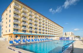 Hotels, apartments, villas, hostels, resorts, b&bs Casa Del Mar Beach Resort Ormond Beach Fl Bluegreen Vacations